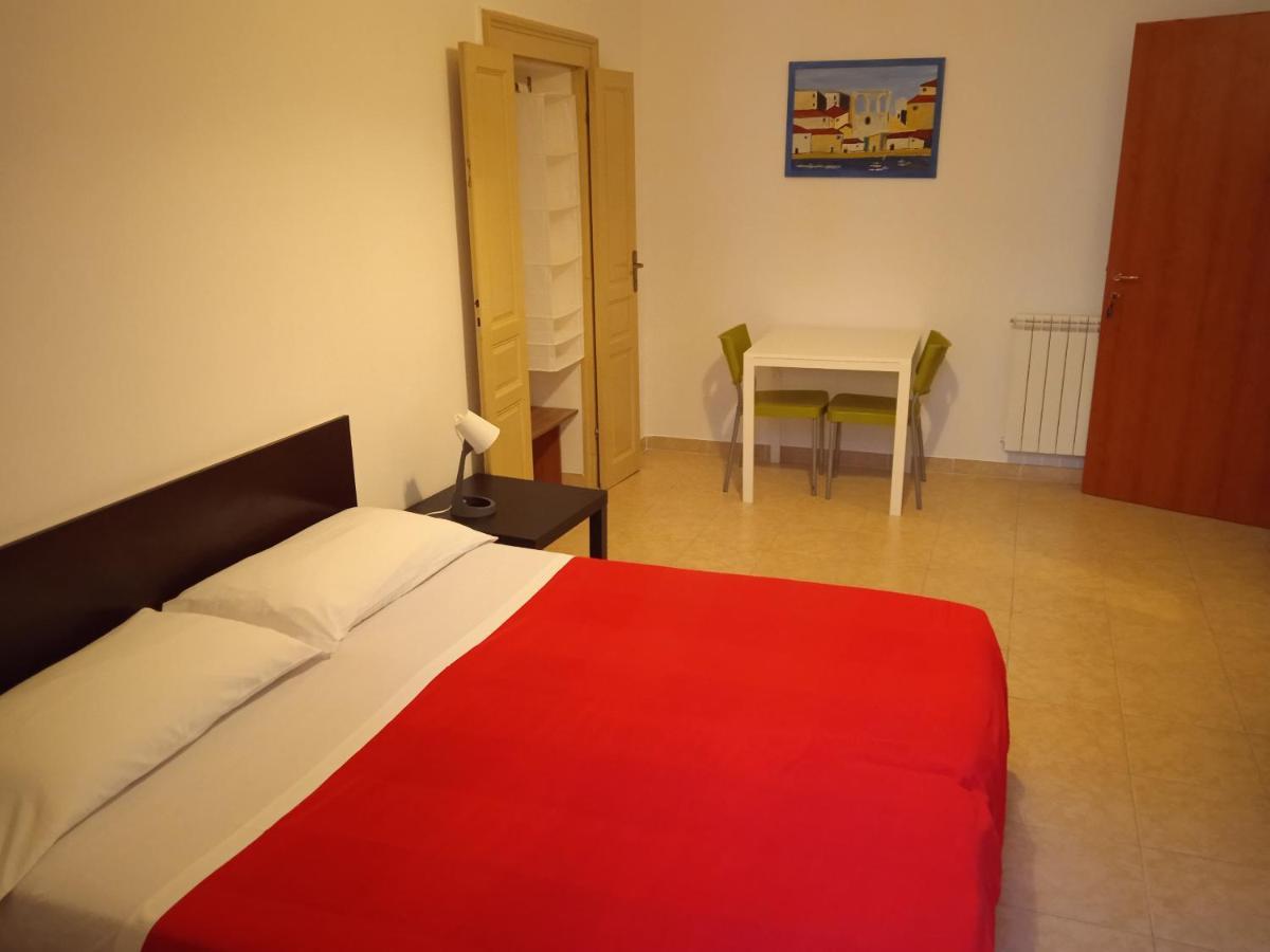 B&B Caravaggio Only 200 Metres From Ortigia Syracuse Exterior photo